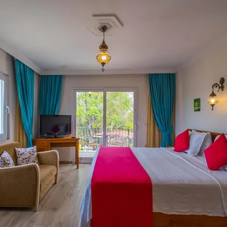 Holiday park Infinity Lily 2*