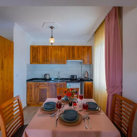 Infinity Lily База отдыха 2*