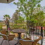 ホリデーパーク Infinity Lily フェティエ