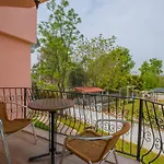 Infinity Lily ホリデーパーク 2*