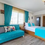 ホリデーパーク Infinity Lily フェティエ