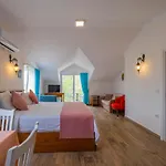 ホリデーパーク Infinity Lily フェティエ