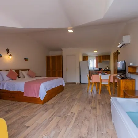 Infinity Lily 2* 페티예