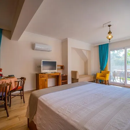 홀리데이파크 Infinity Lily 2*