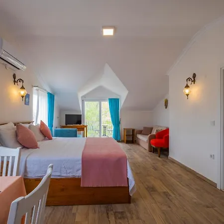 Vakantiepark Infinity Lily Fethiye